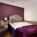Hotel Amanda 4*