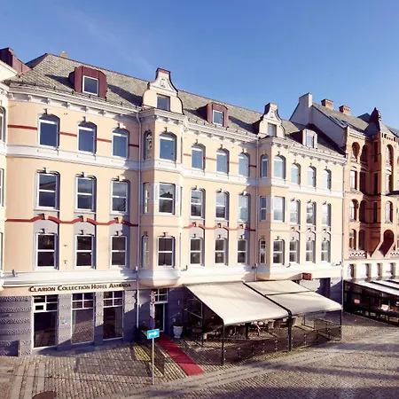 Amanda Hotel