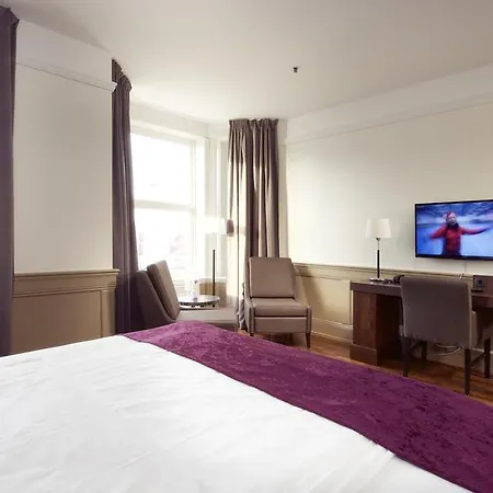 Hotel Amanda 4*