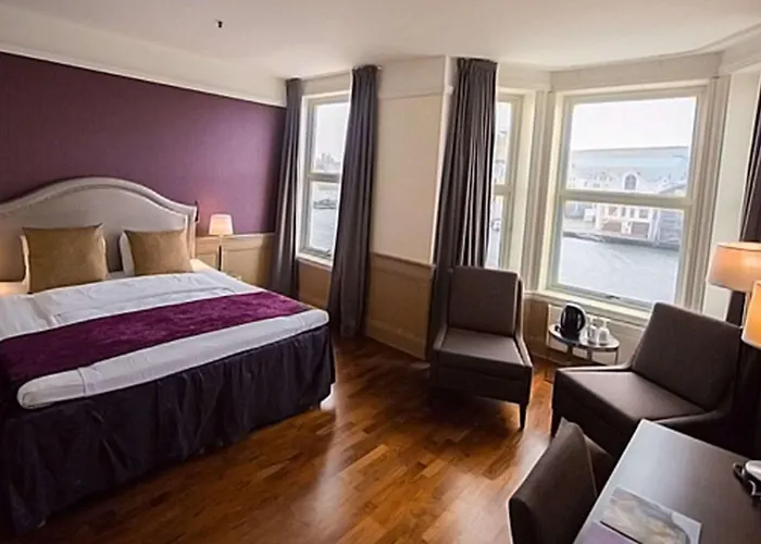 Hotel Amanda 4*