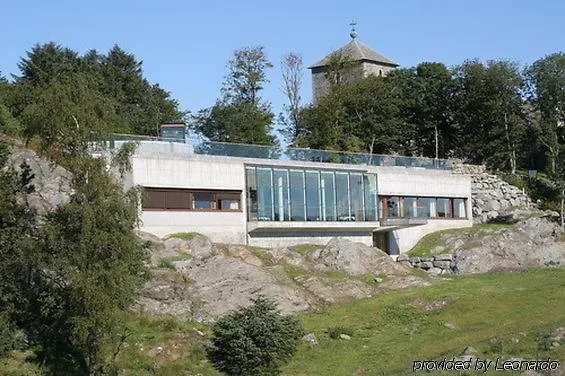 Amanda Hotel